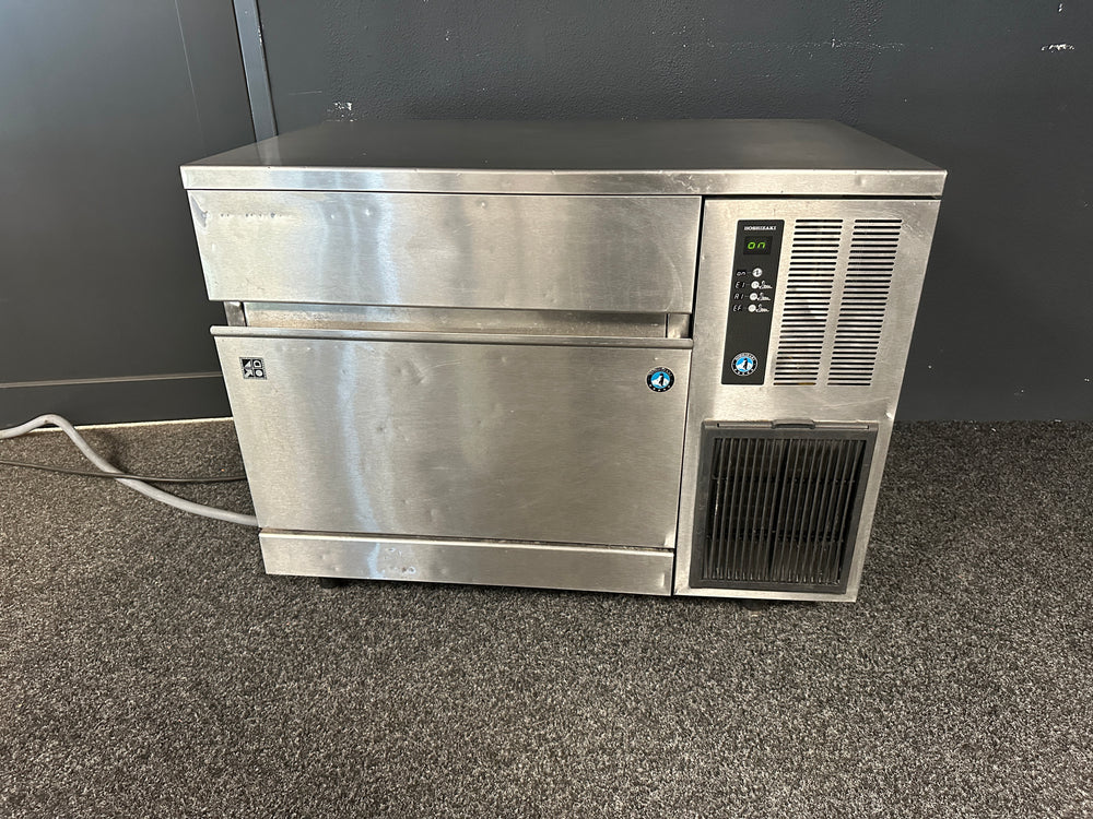 Hoshizaki IM-100CNE-HC IJsblokjesmachine